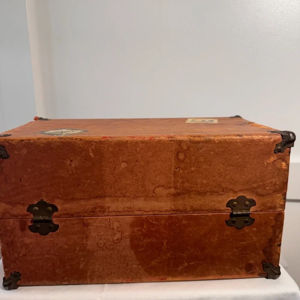 Vintage Cass Toy Box‎ Trunk Wood & Metal Decoupage Steamer Toy Chest